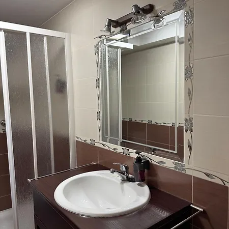 Holiday home O Refuxio Do Castineiro Manzaneda (Ourense)