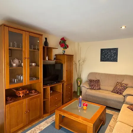 O Refuxio Do Castineiro Holiday home Manzaneda (Ourense)